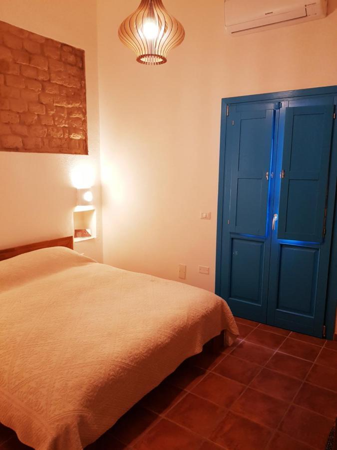 B&B-Le Rondini Монсерато Екстериор снимка