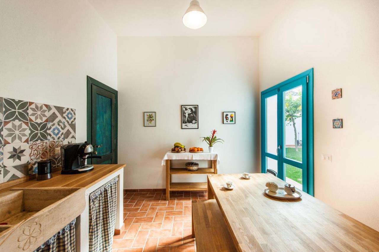 B&B-Le Rondini Монсерато Екстериор снимка